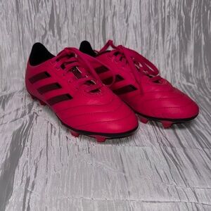 EUC Adidas Girl’s Pink Soccer Cleats